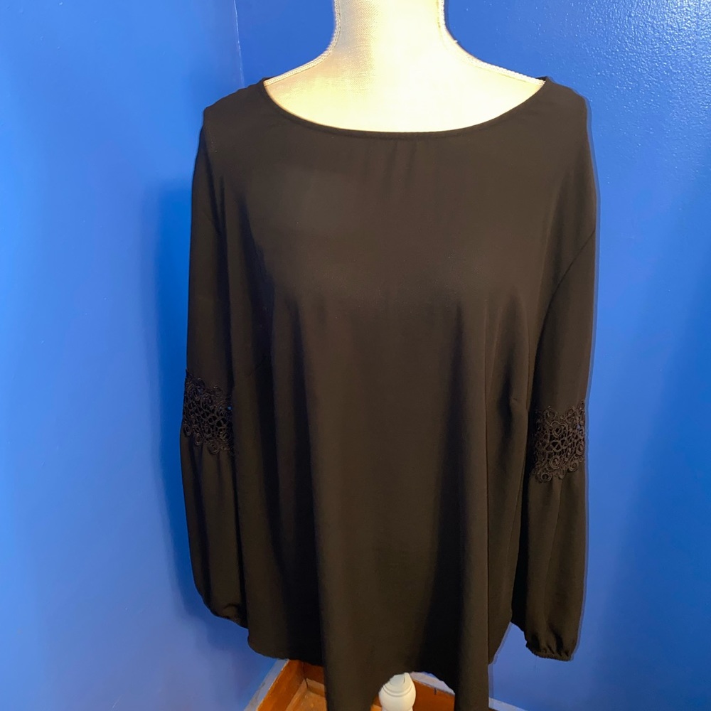 Ava & Viv Blouse